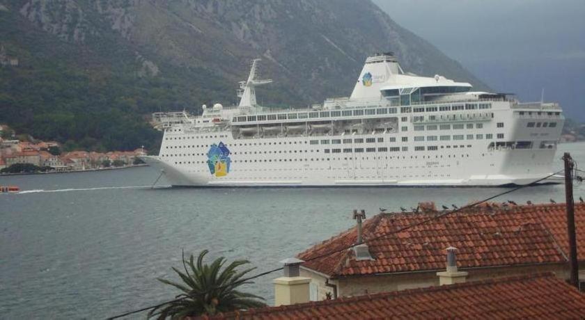 Apartments Vukasovic Kotor Exterior photo